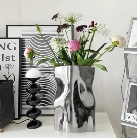 Light luxury and high-end electroplated silver ceramic vase decorations, flower arrangement, living room, dining table, home decoration, creative flower set