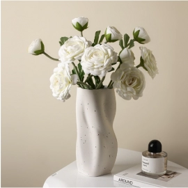 Morandi twisted flower vase with a sense of luxury, interior decoration, creative home model room decoration, vase