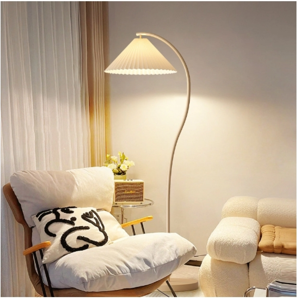 Floor lamp French retro cream living room bedroom vertical Japanese pleated atmosphere lamp